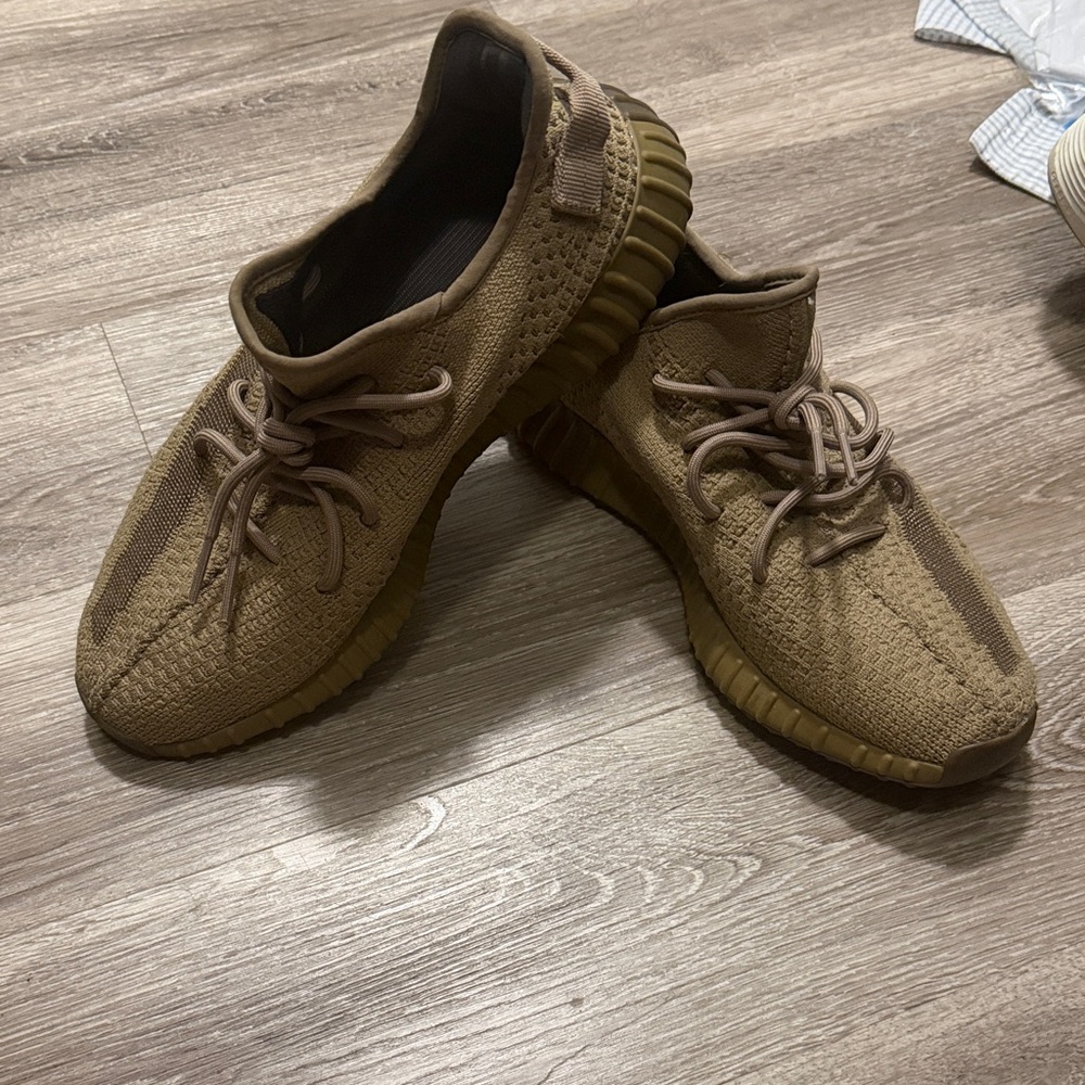 Adidas Yeezy Boost 350 V2 sneakers "Earth"